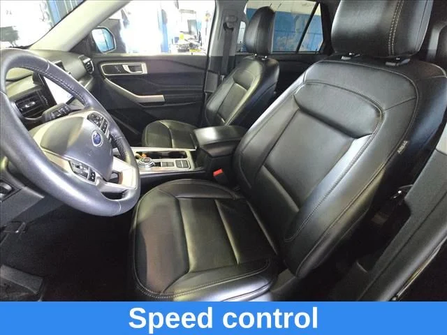 Used 2023 Black Ford XLT image 22