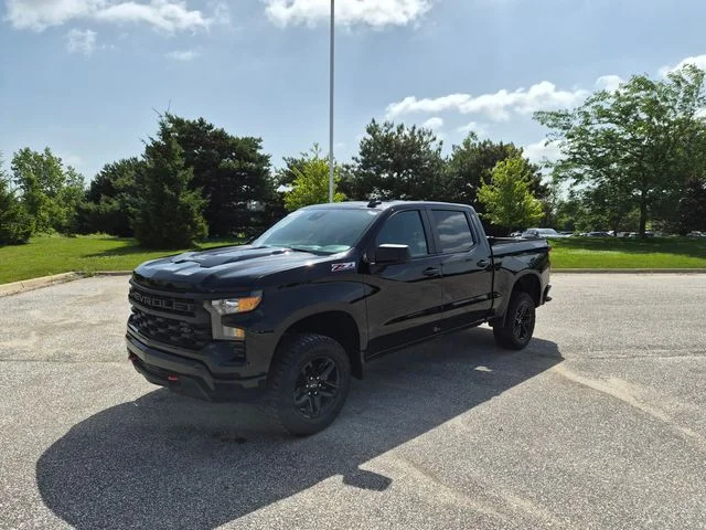 2023 Chevrolet Silverado 1500 Custom Trail Boss