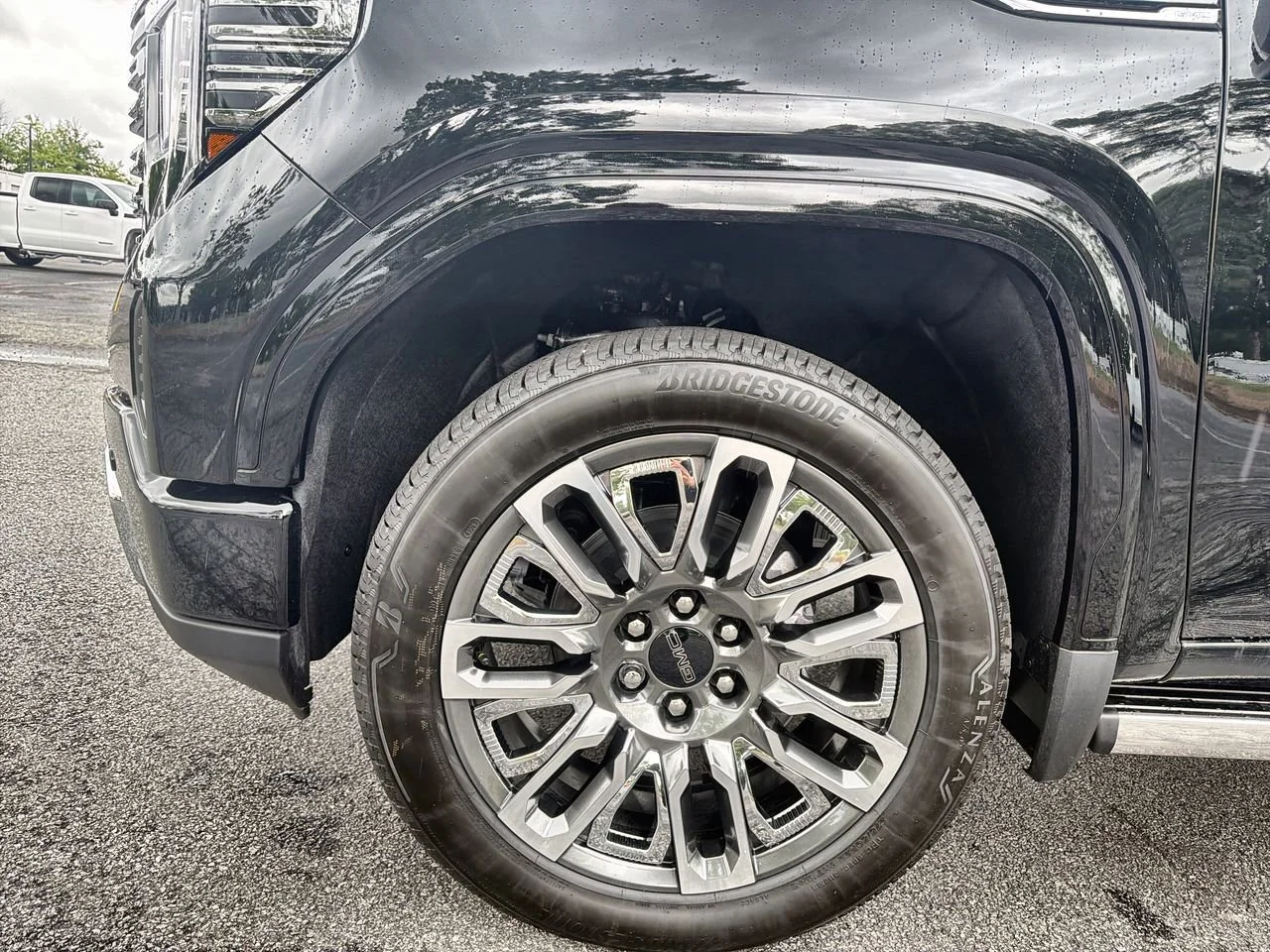 New 2026 Onyx Black GMC Denali Ultimate image 28