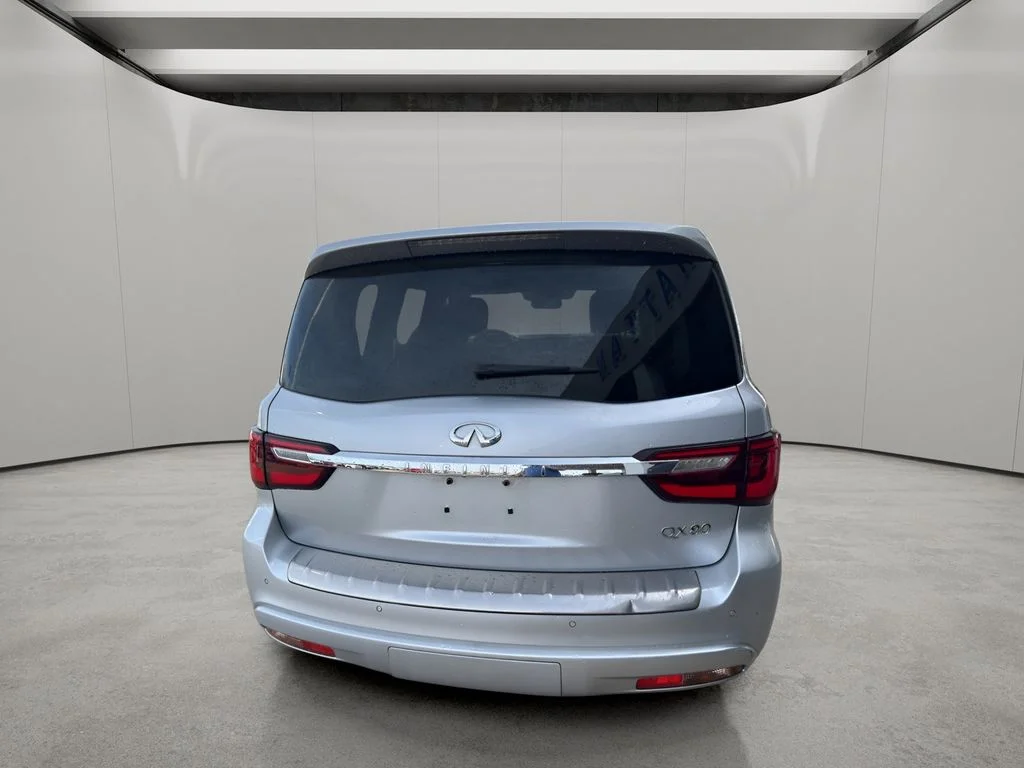 Used 2018 Liquid Platinum INFINITI Base image 8