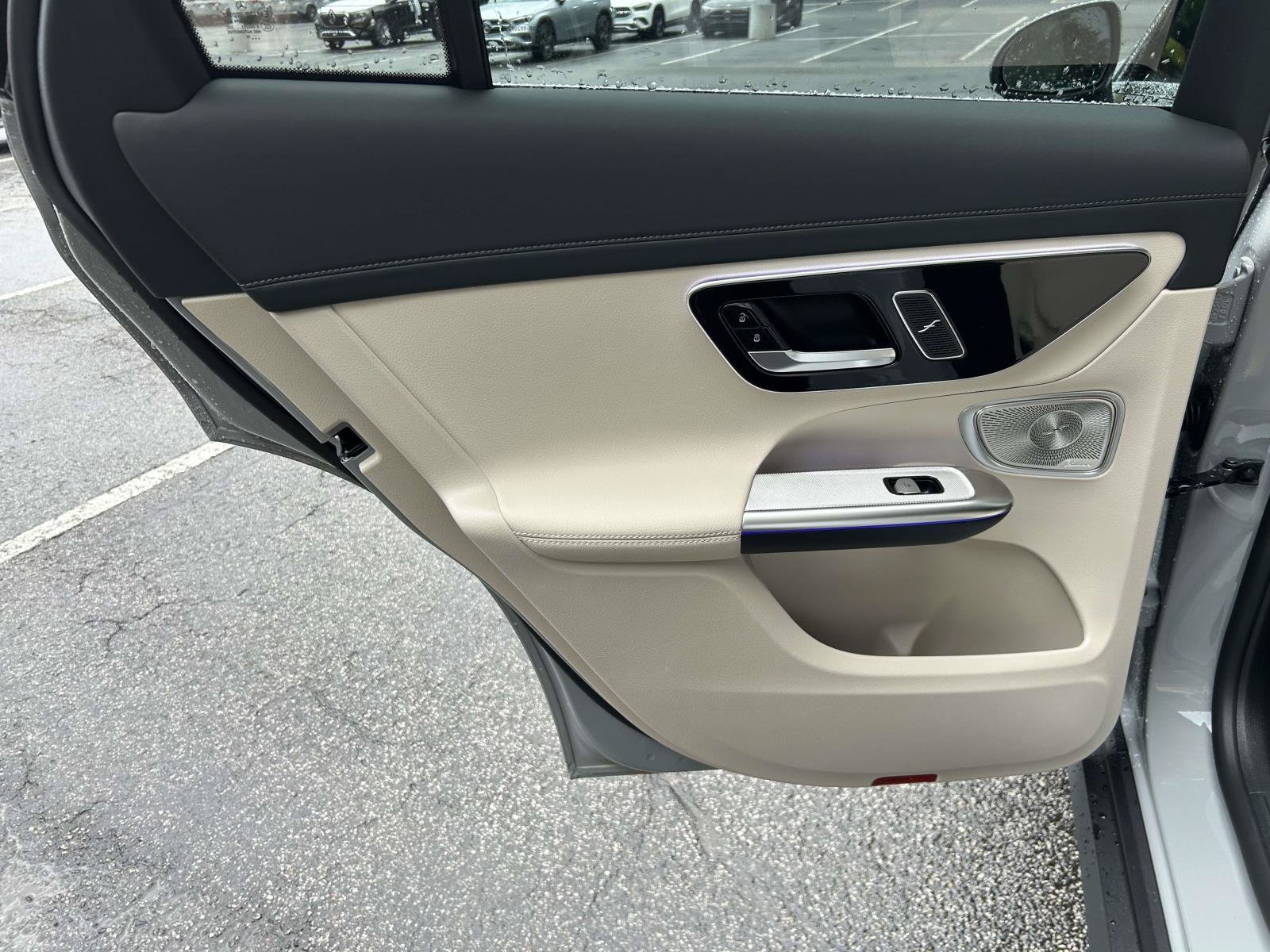 New 2027 MANUFAKTUR Alpine Grey Mercedes-Benz GLC 300 SUV image 35