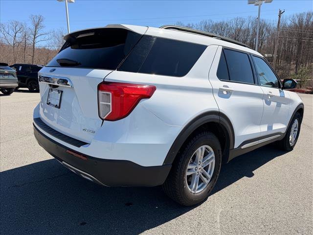 Used 2024 Oxford White Ford XLT image 5