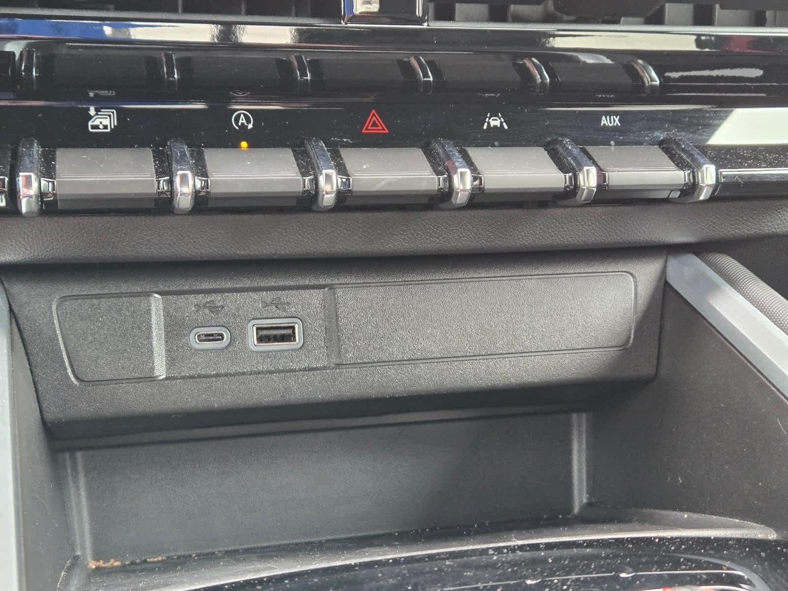 2023 Chevrolet Colorado Z71 - Photo 26