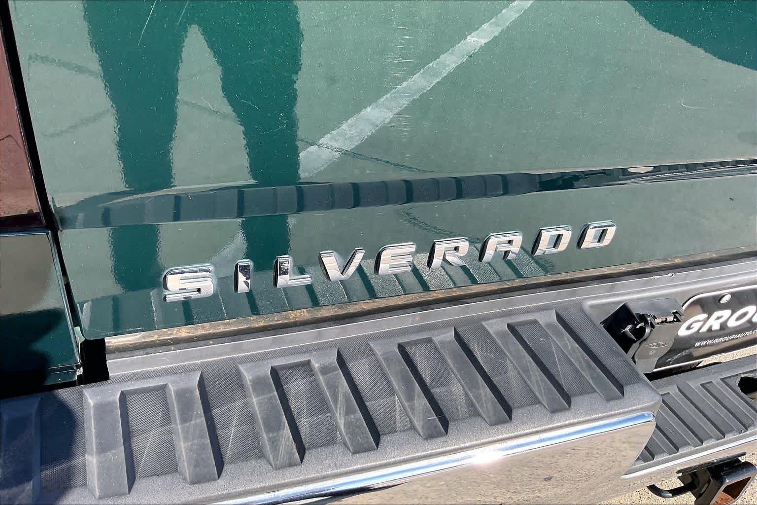 Used 2015 Rainforest Green Metallic Chevrolet LS image 10