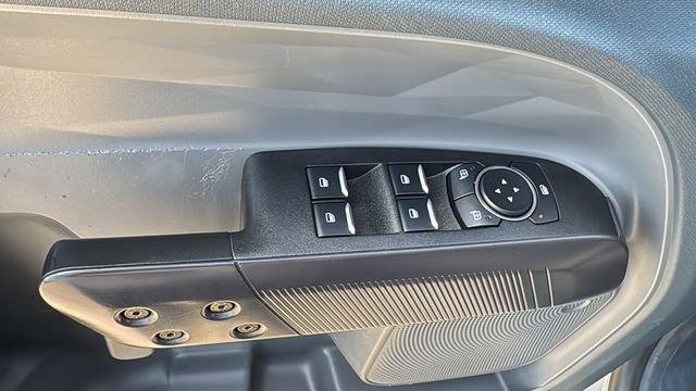 Used 2024 Beige Ford XLT image 19