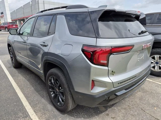 Used 2025 Sterling Metallic GMC Elevation image 3