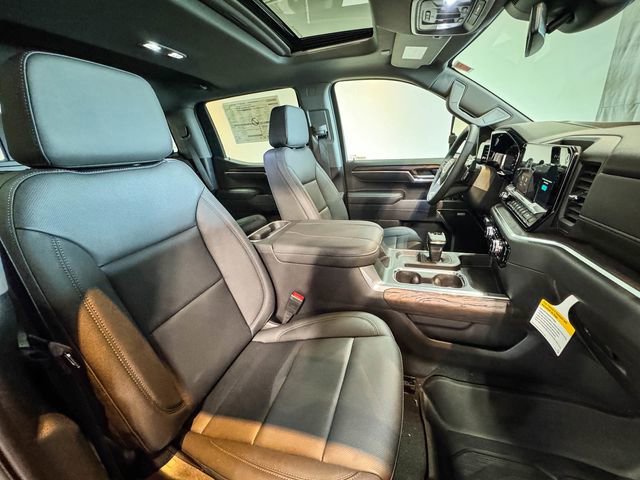 2026 GMC Sierra 1500 SLT - Photo 22