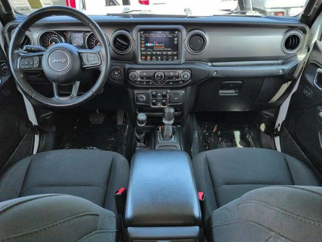 Used 2022 White Jeep Sport image 15