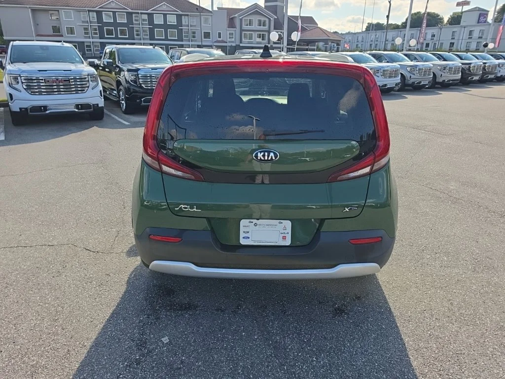 Used 2021 Green Kia X-Line image 6