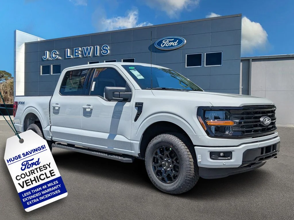 New 2026 Avalanche Ford XLT image 1