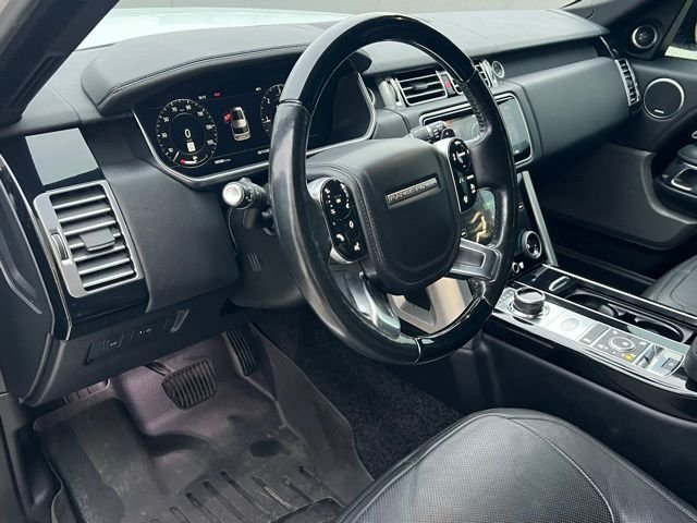 Used 2018 White Land Rover HSE image 19
