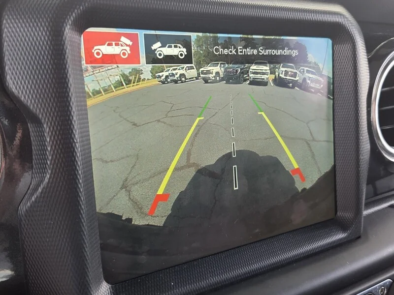 Used 2021 Green Clearcoat JEEP UNLIMITED RUBICON 392 image 25