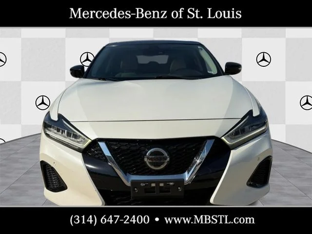 Used 2020 White Nissan 3.5 SL image 7