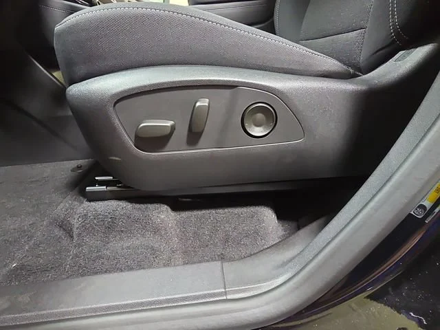 2026 Chevrolet Traverse LT - Photo 31