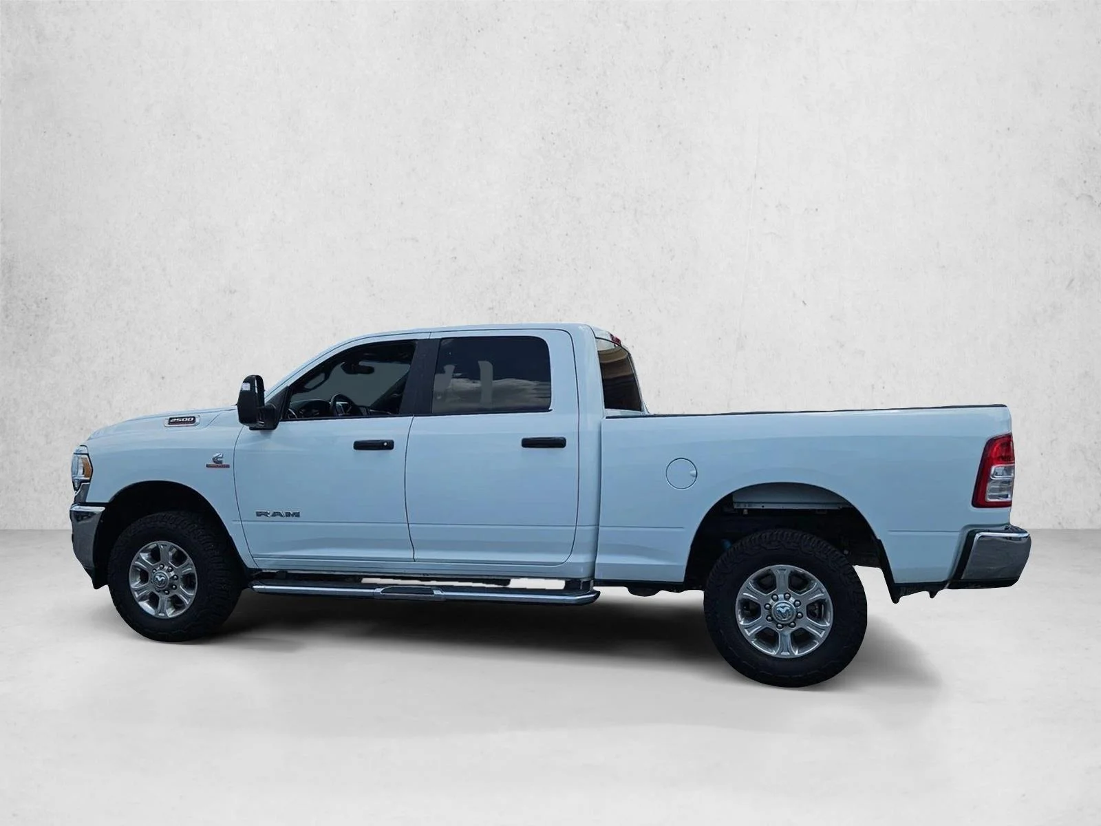 Used 2024 Bright White Clearcoat RAM Big Horn image 8
