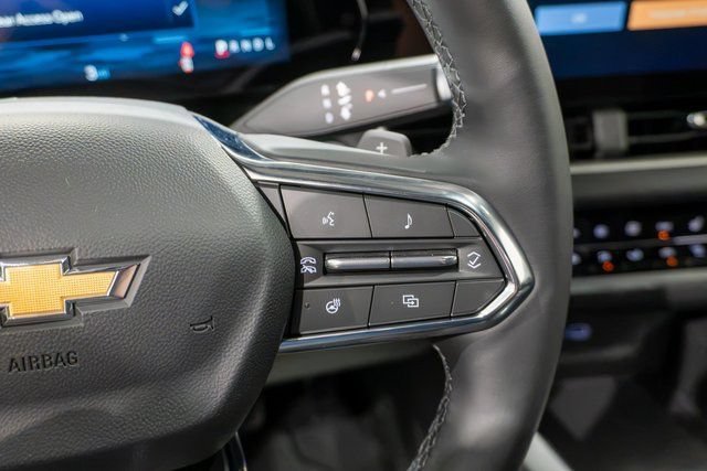 New 2026 Mosaic Black Metallic Chevrolet LT image 17
