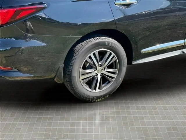 Used 2016 Black INFINITI Base image 15