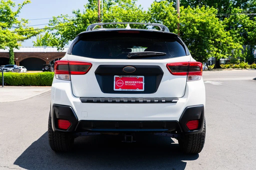 Used 2018 White Subaru 2.0i Premium image 5