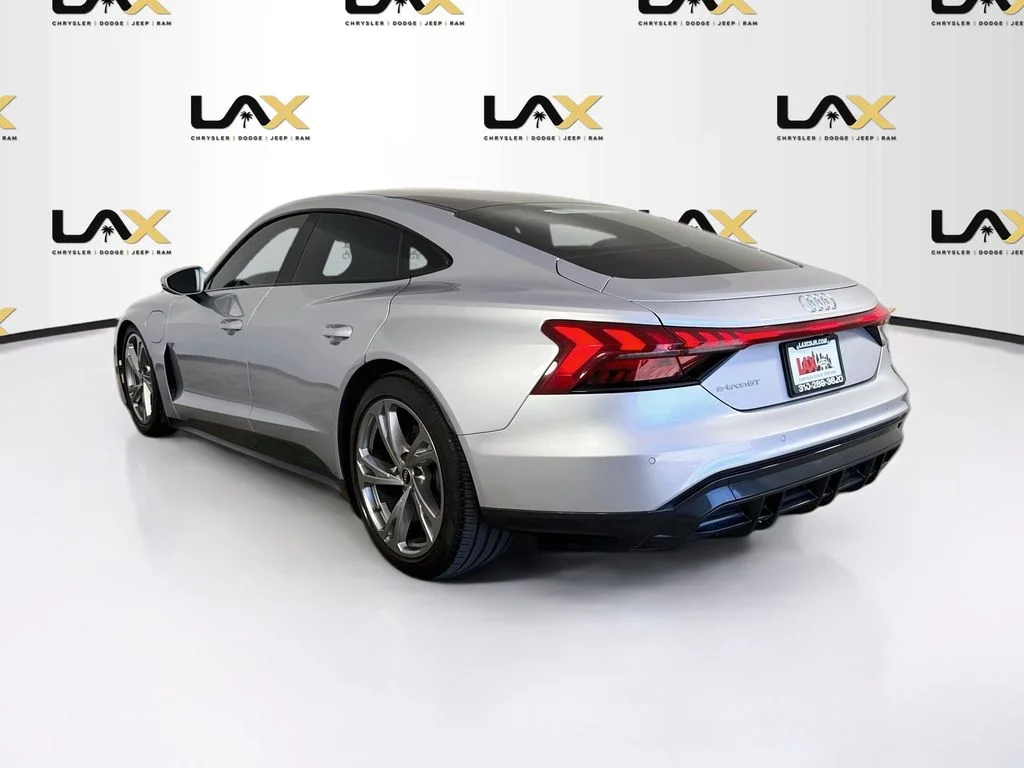 Used 2022 Silver Audi Premium Plus image 5