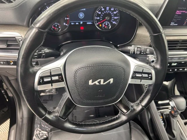Used 2022 Black Kia SX image 22