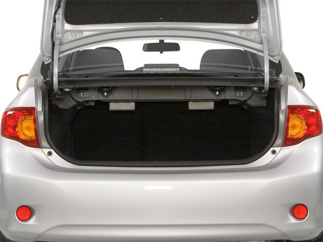 Used 2010  Toyota  image 12