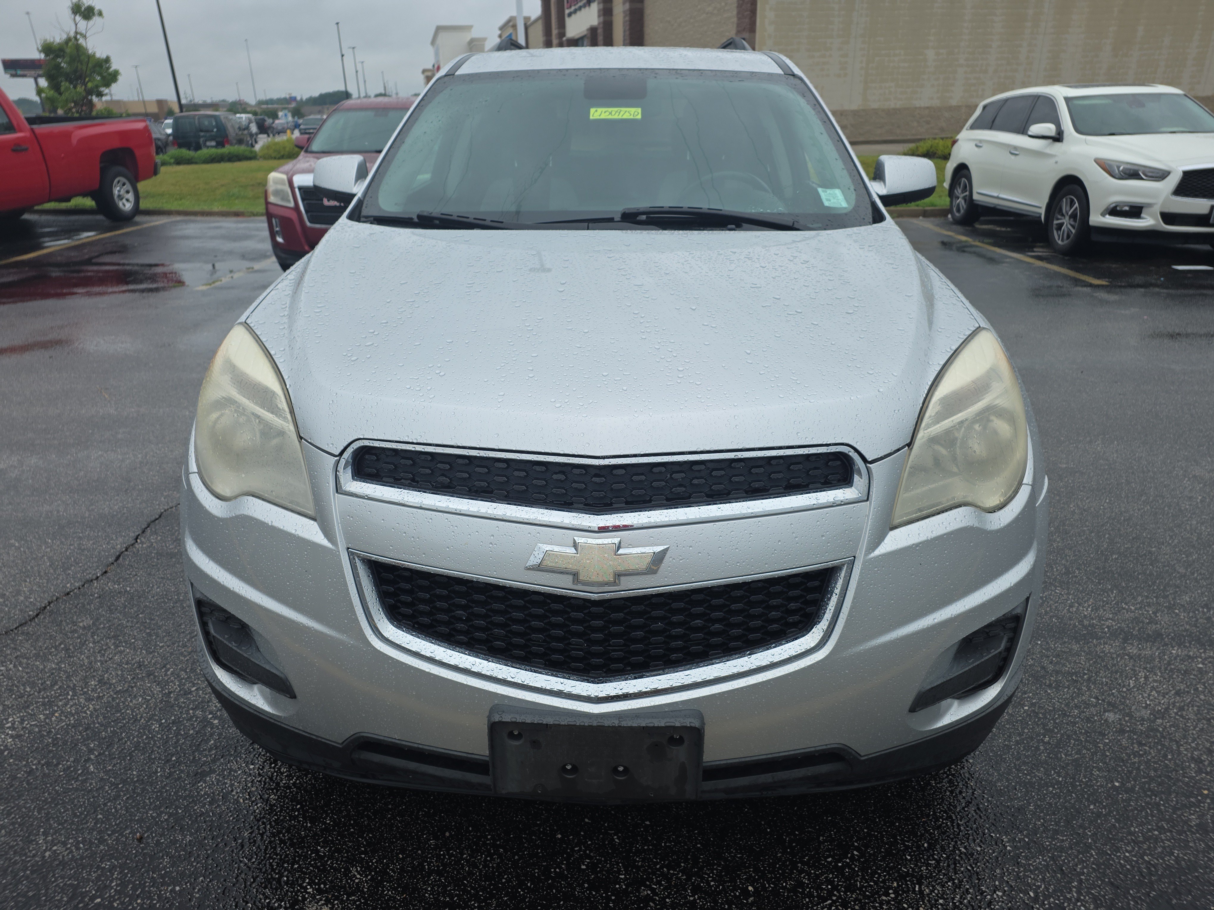 Used 2014 Silver Ice Metallic Chevrolet LT image 8