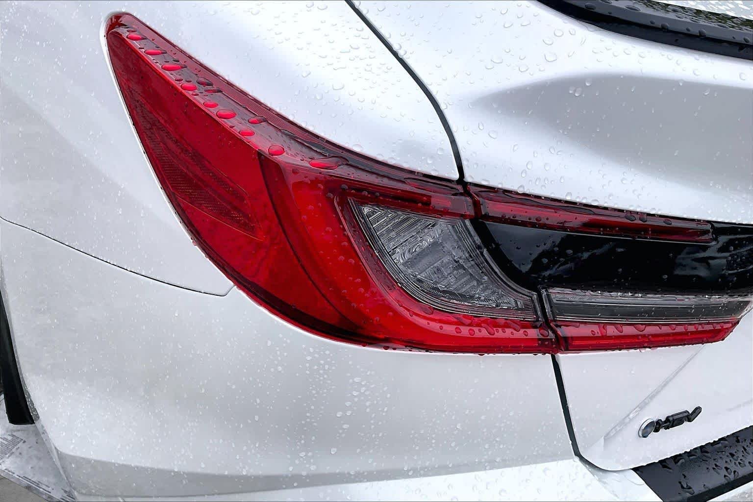 Used 2026 Wind Chill Pearl Toyota XSE image 28