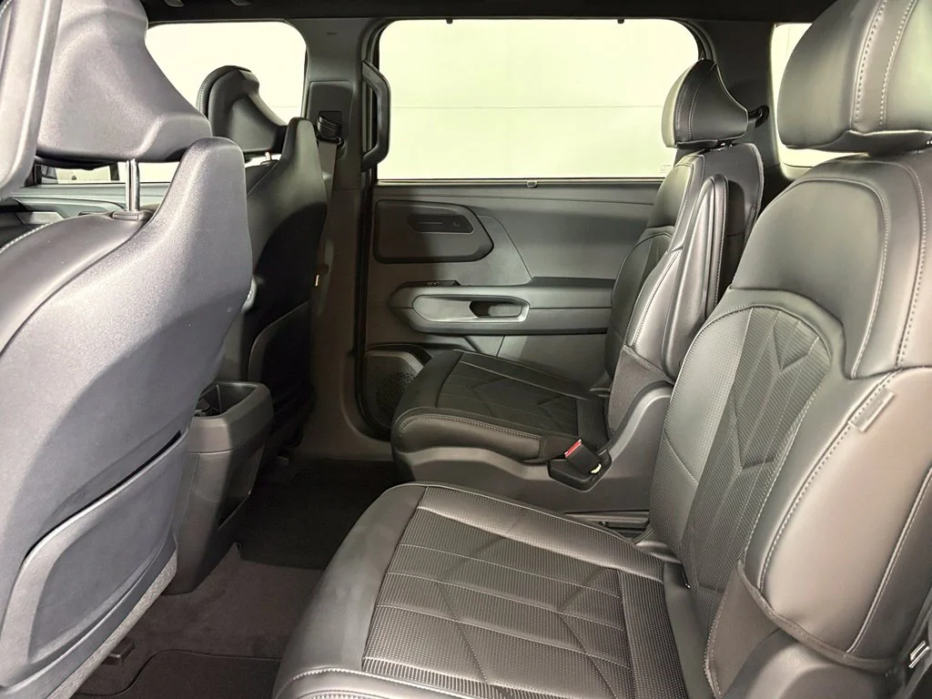 New 2027 Panthera Metal Matte Kia X-Line EX image 43