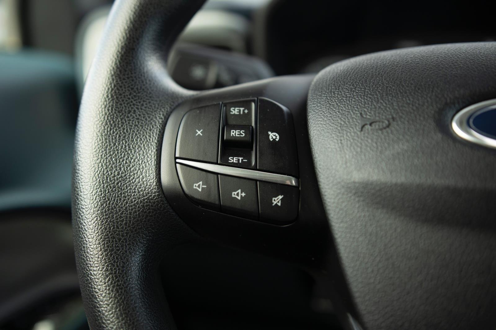 Used 2024 Atlas Blue Metallic Ford XLT image 6