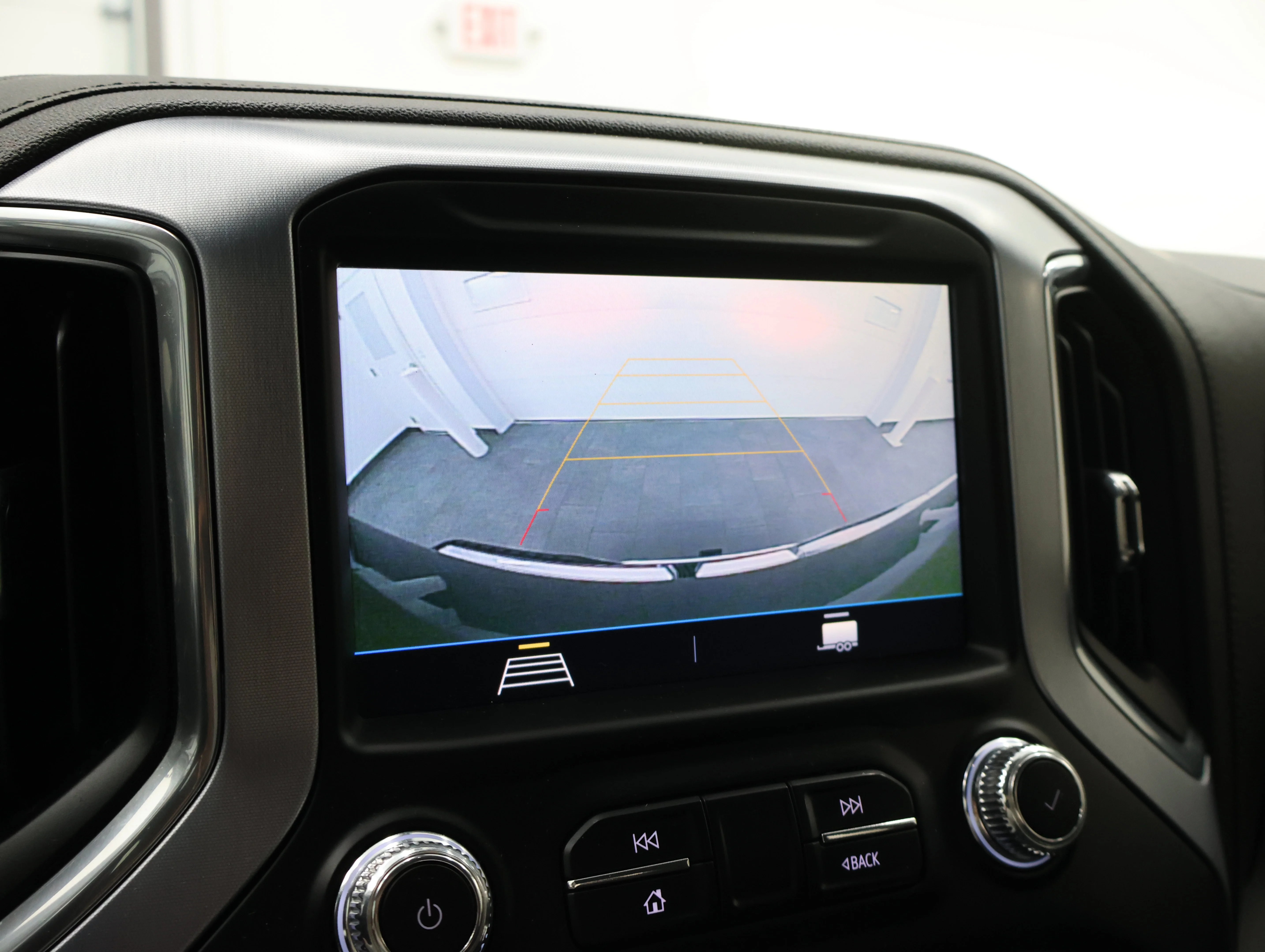 Used 2023 Pacific Blue Metallic GMC SLE image 16