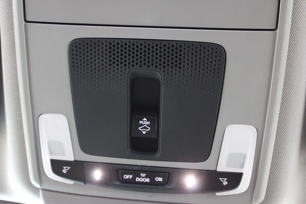 New 2026 Urban Gray Pearl Acura Base image 31