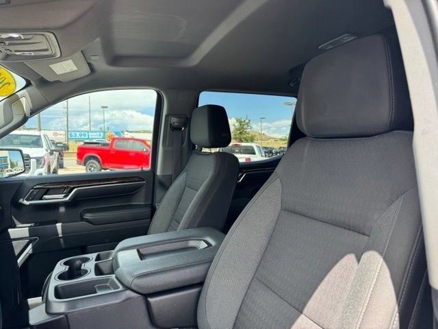 Used 2023 Summit White GMC SLE image 13
