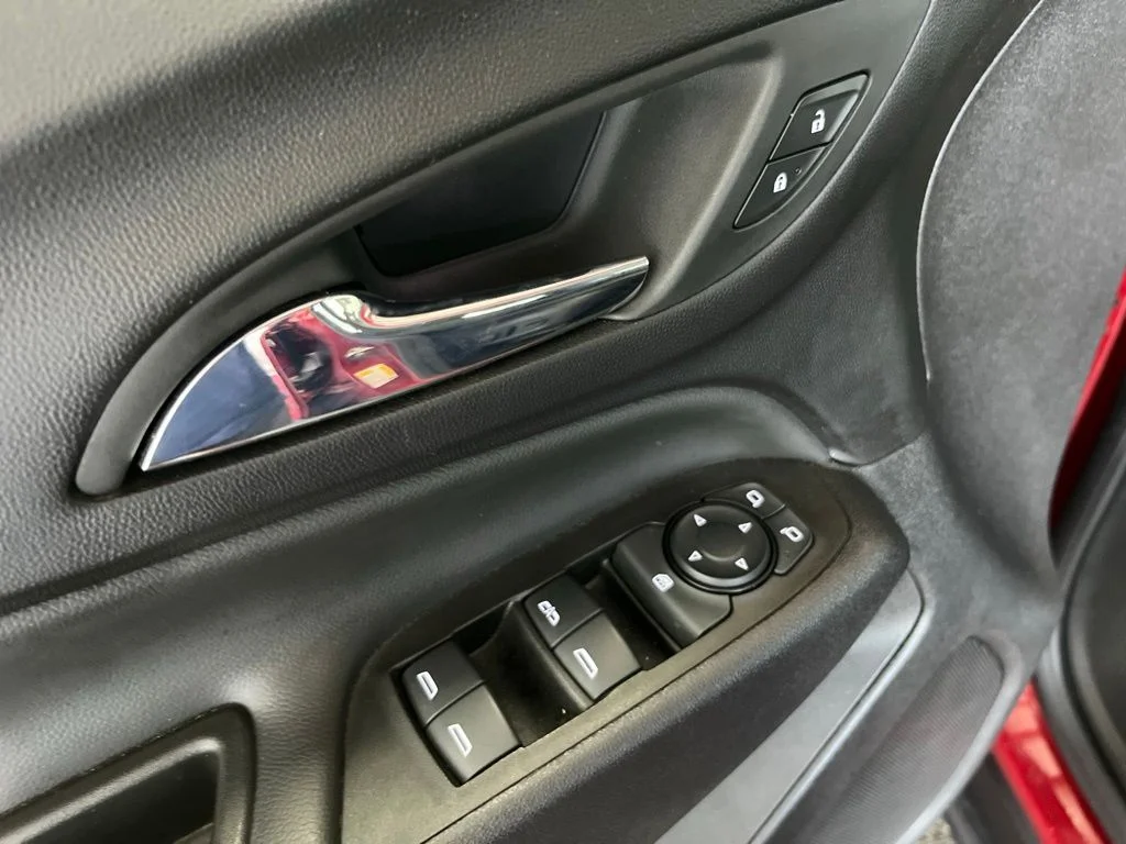 Used 2024 Red Chevrolet LT image 4