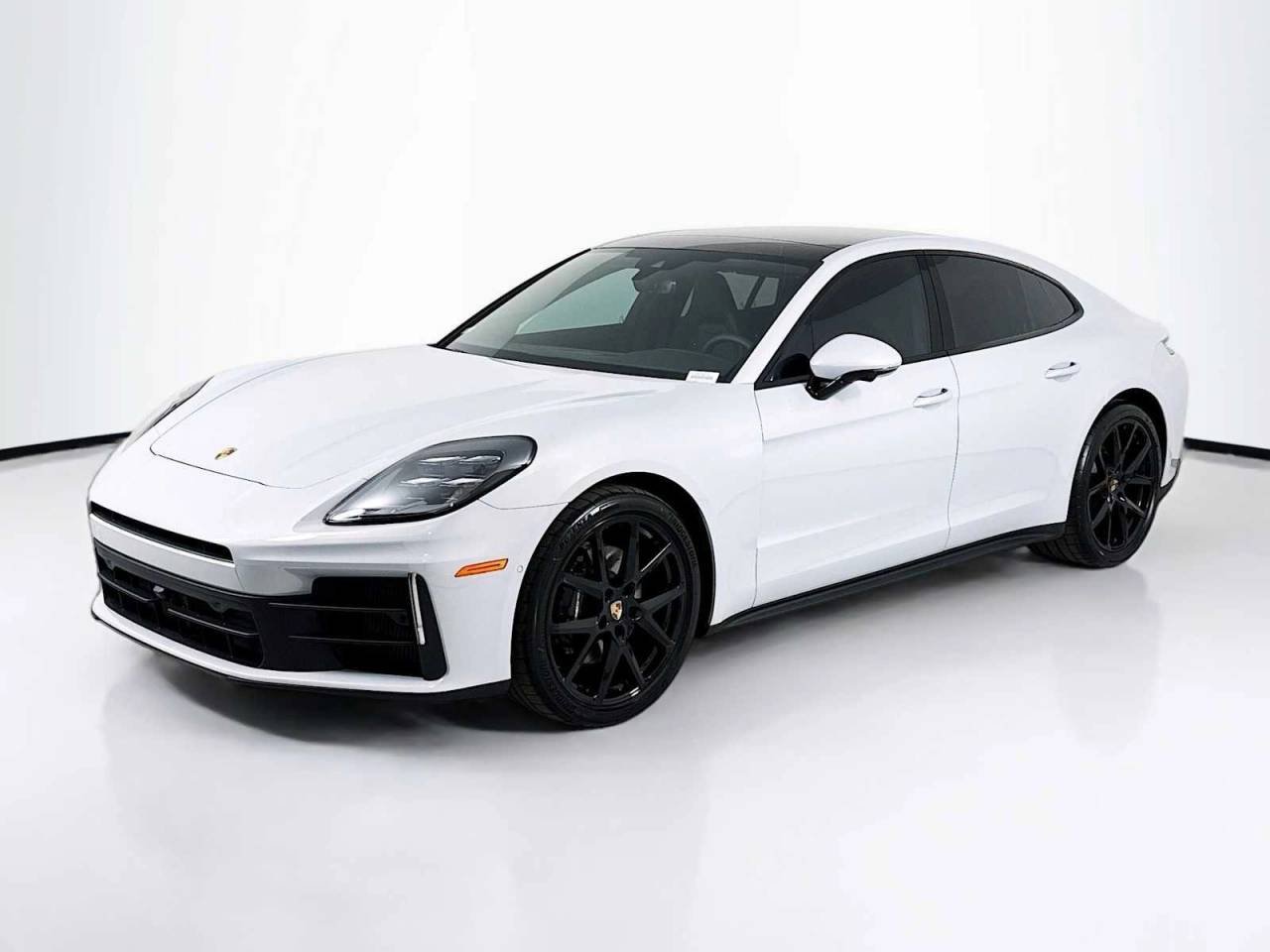 2026 Porsche Panamera Base - Photo 1