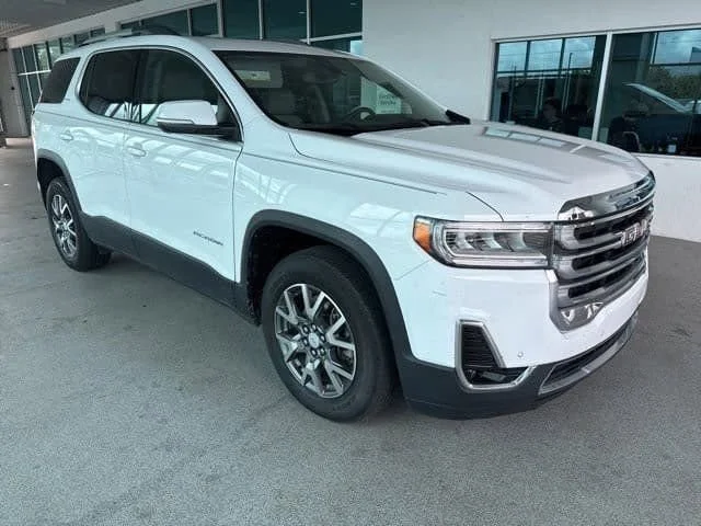 Used 2023 Summit White GMC SLT image 5