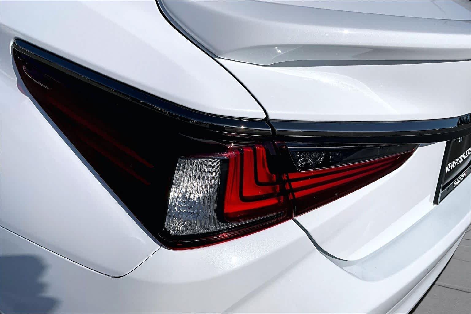 Certified Used 2023 ULTRA WHITE Lexus F SPORT Handling image 27