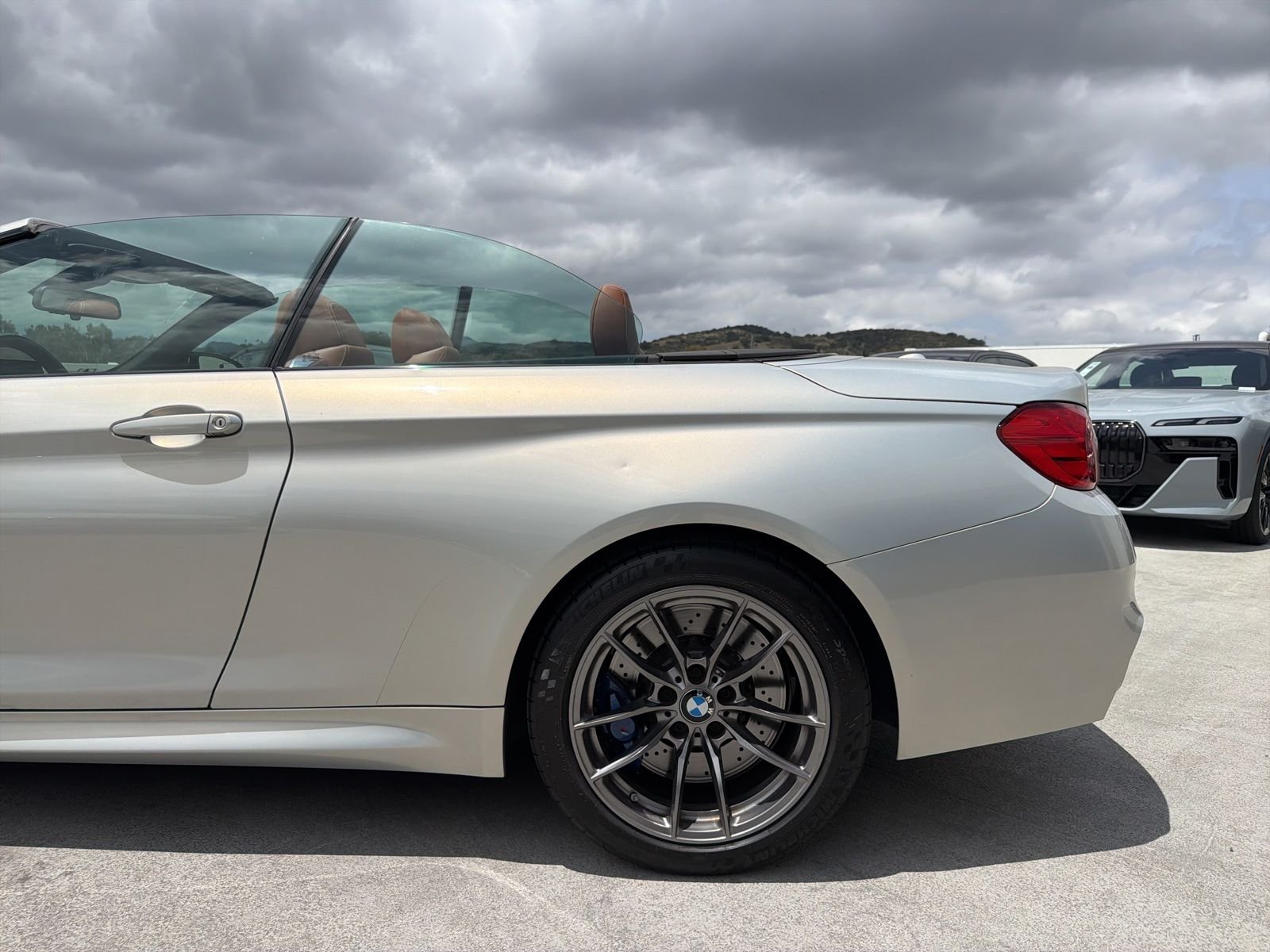 Used 2015 Moonstone Metallic BMW Base image 5