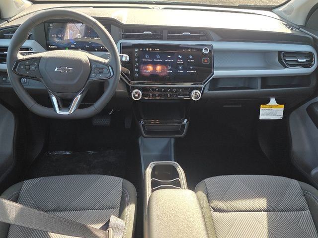 New 2027 Summit White Chevrolet LT image 2