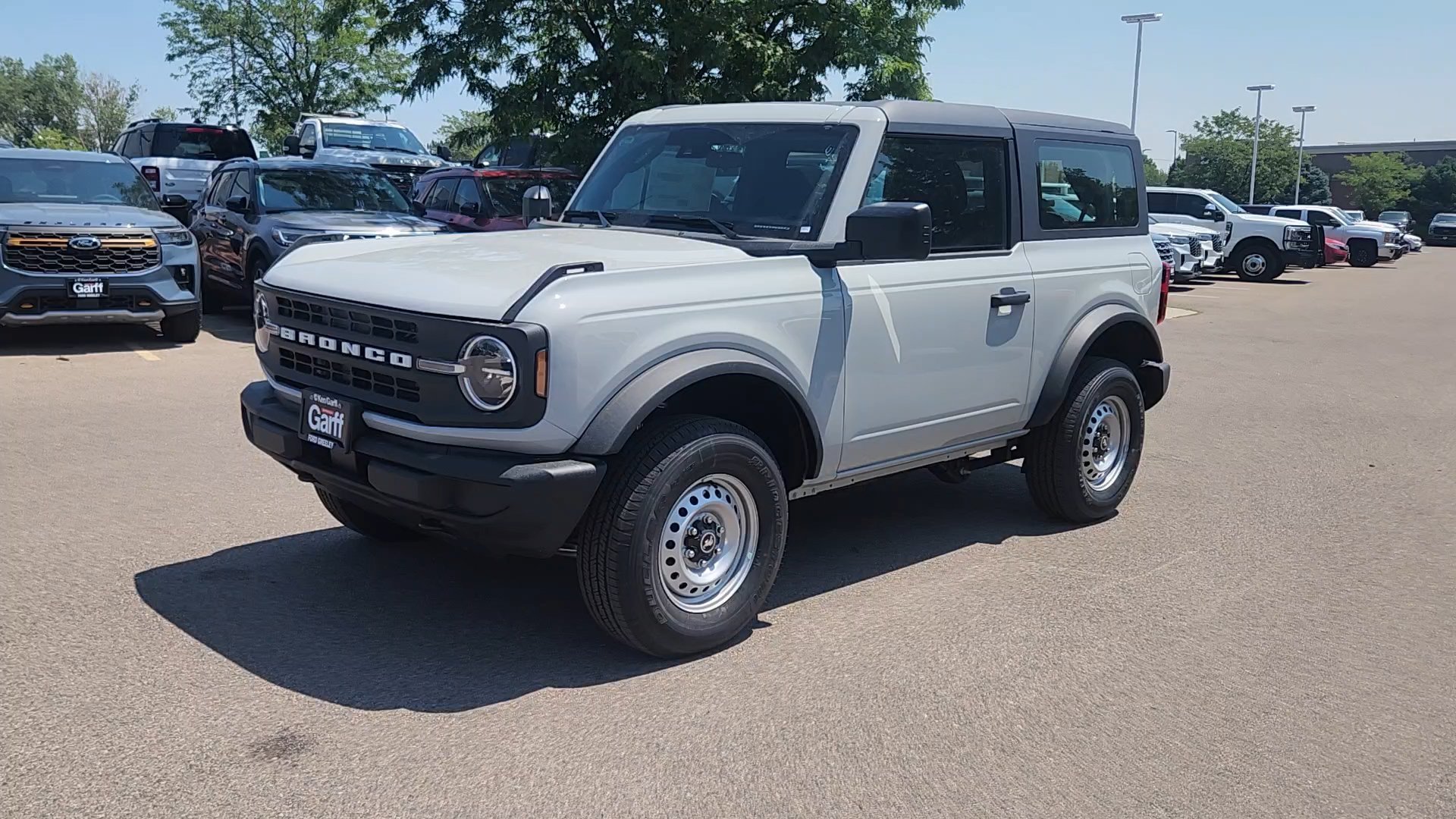 New 2026 Avalanche Gray Ford Base image 2