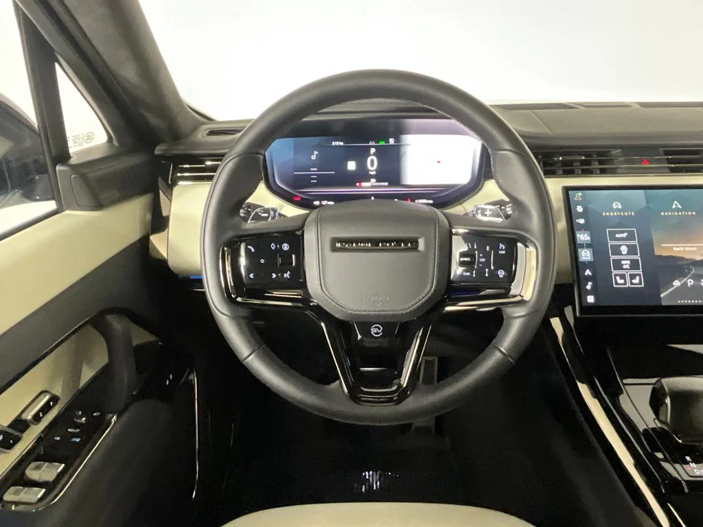 Used 2025 Blue Land Rover SV Edition Two image 11
