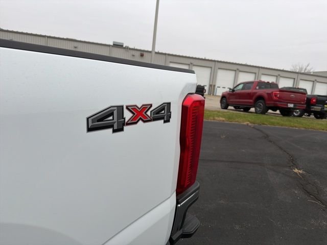 2026 Ford F-350 Super Duty XL - Photo 14