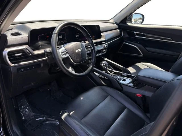 Used 2023 Ebony Black Kia S image 12