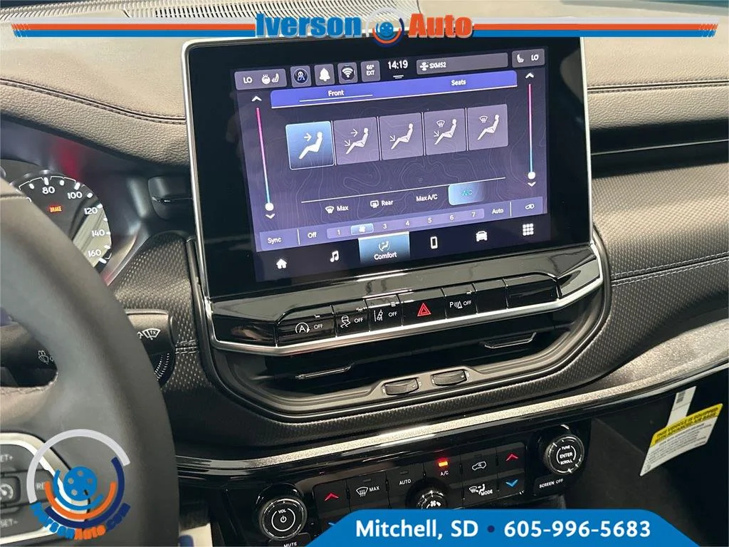 New 2026 Hydro Blue Pearlcoat Jeep Limited Altitude image 21