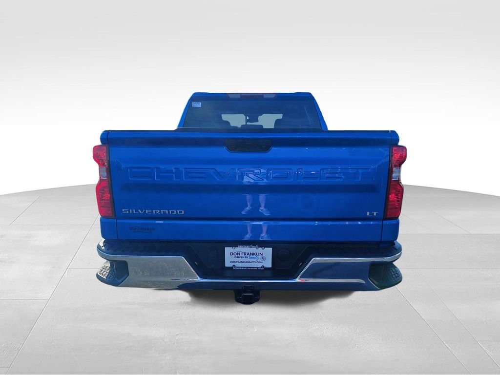 Used 2025 Blue Chevrolet LT image 4
