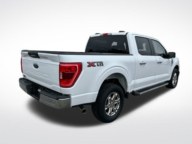 Used 2023 Oxford White Ford XLT image 25