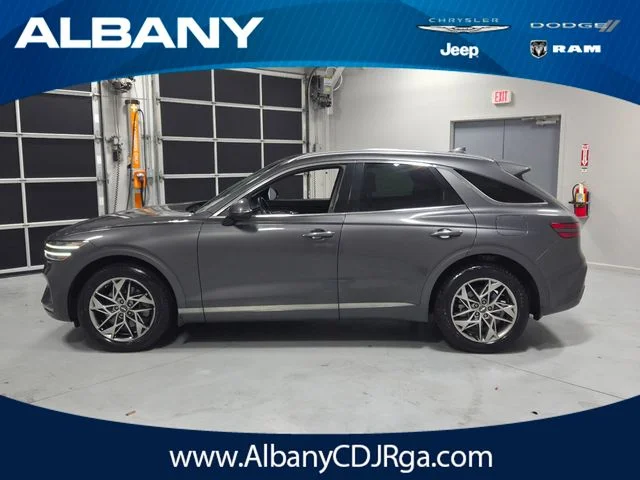 Used 2022 Gray Genesis 2.5T Select image 4