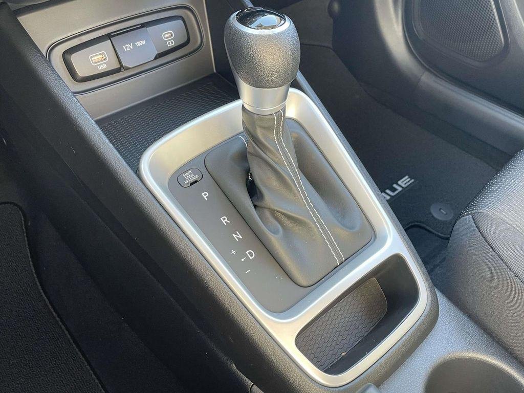 New 2026 Black Hyundai SE image 30