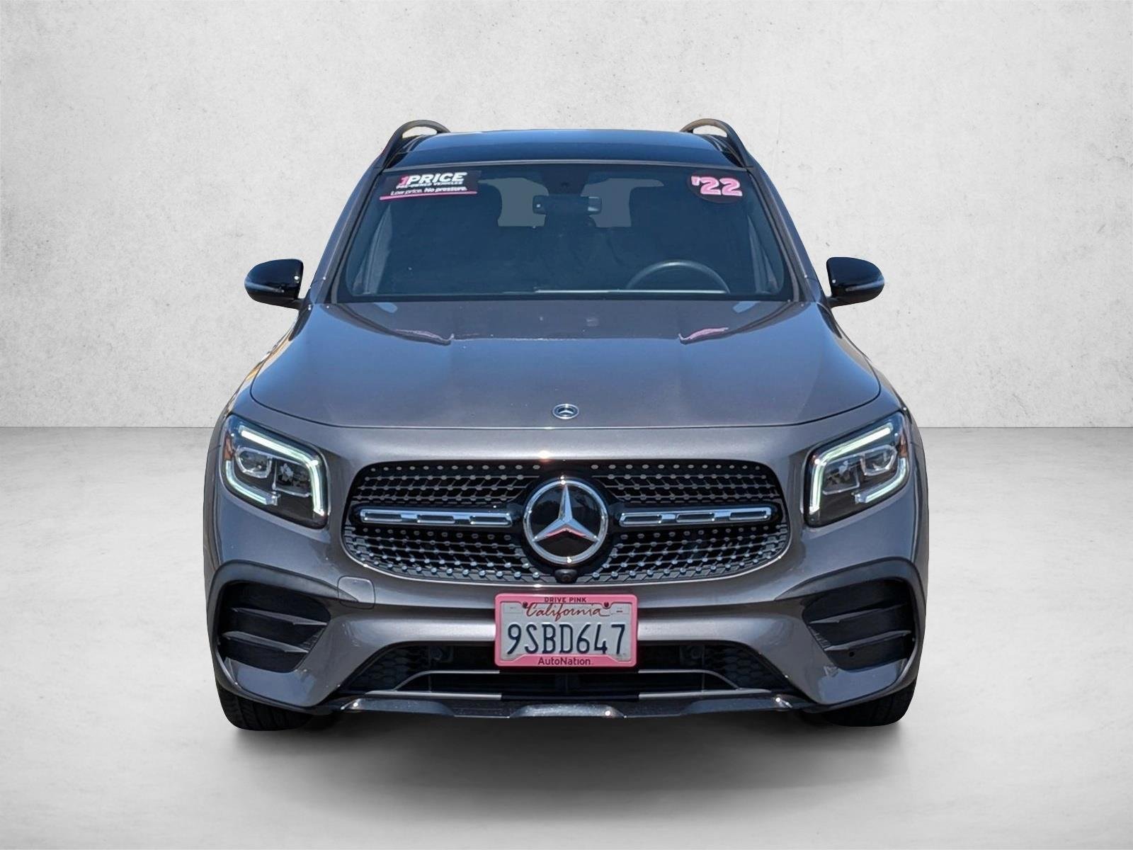 Used 2022 Mountain Grey Metallic Mercedes-Benz GLB 250 image 2