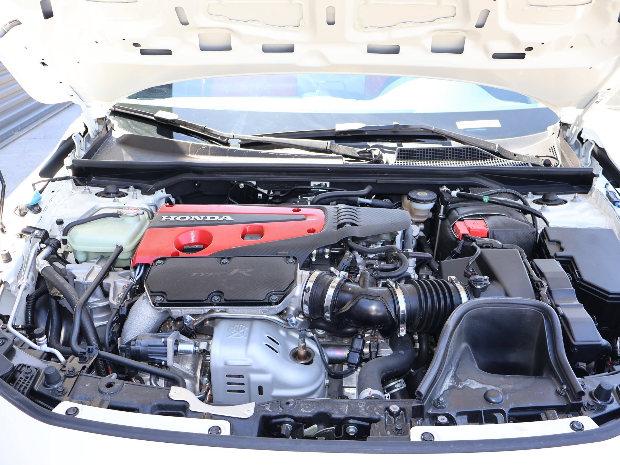 Used 2026 Championship White Honda  image 27