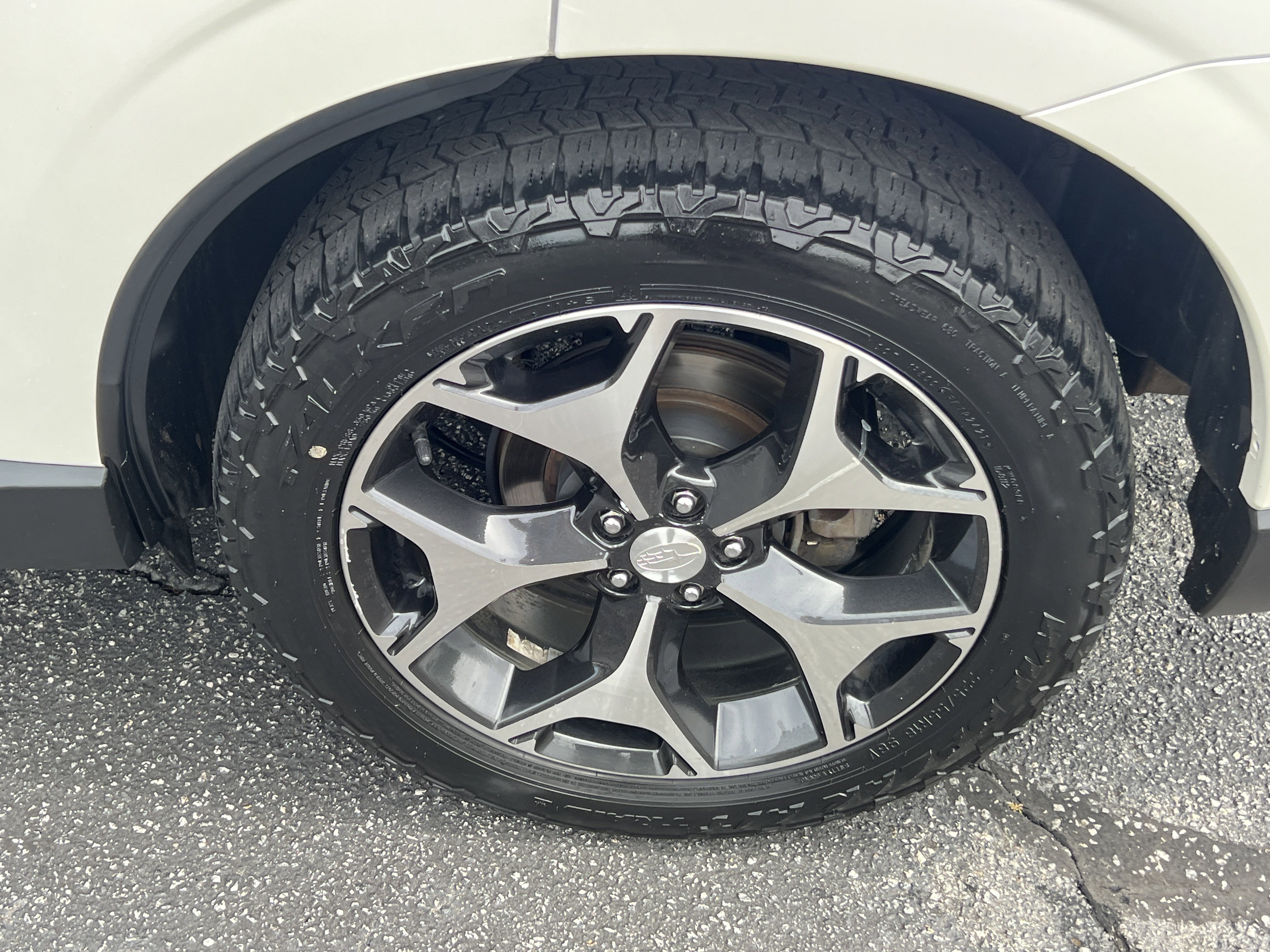 Used 2015 Satin White Pearl Subaru 2.0XT Touring image 21